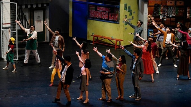 Teater Musikal Cek Toko Sebelah Bangkitkan Kreativitas Para Seniman Muda